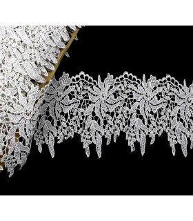 Ruban de dentelle florale